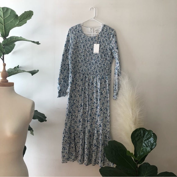 MEADOWS ‘Rose Dress Midi” in white & blue floral - Picture 3 of 9